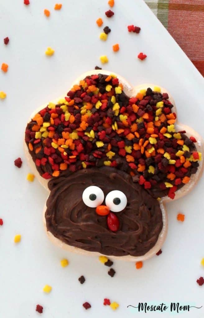 Thanksgiving Sugar Cookie Turkeys - Moscato Mom