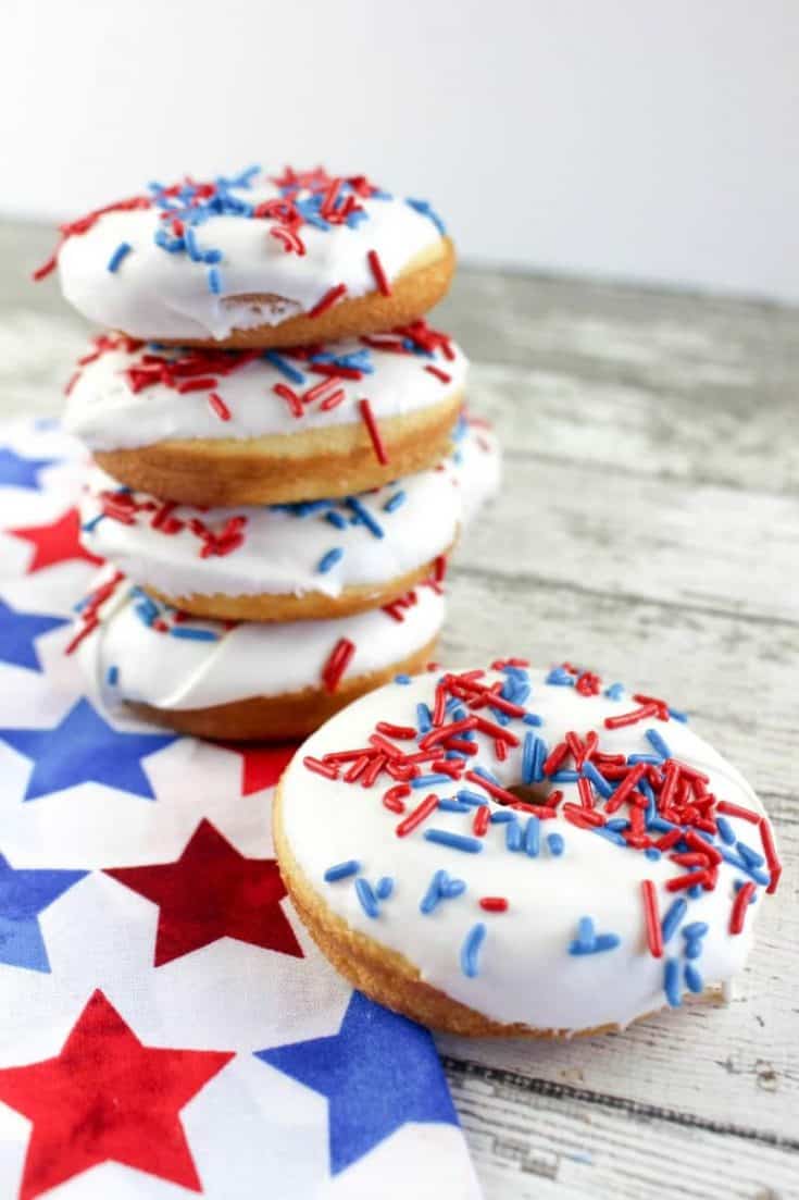 Simple Patriotic Donuts