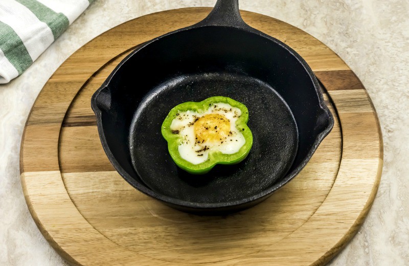 bell pepper and eggs