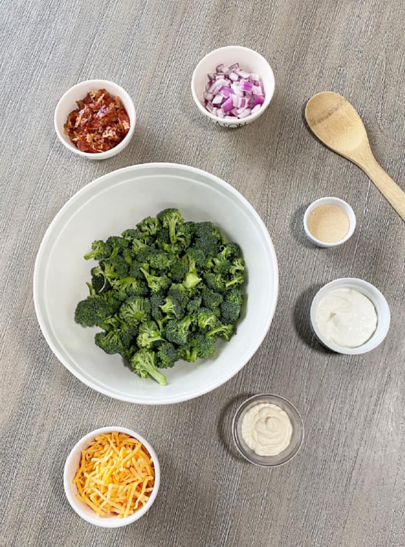 Easy Keto Broccoli Salad Recipe - MoscatoMom.com