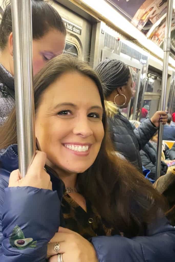 women on the subway in nyc